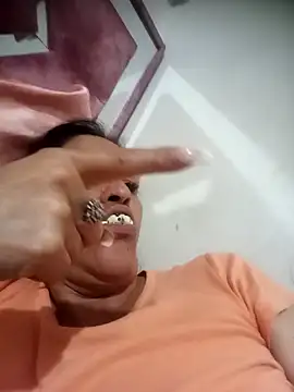 Snapshot of _Scarlett_Sweet chatting on February 2026 04:33:02 AM Scarlett Sweet online show from February 2026 04:33:02 AM