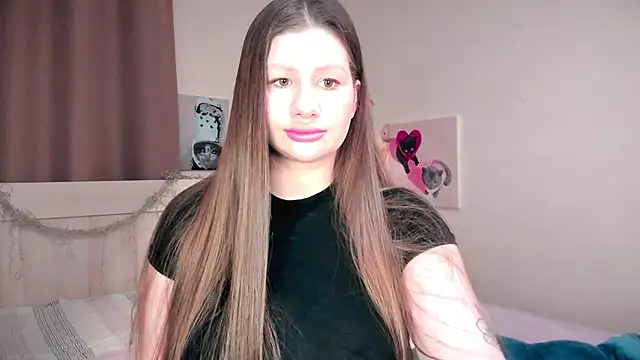 JuicyHelenX online show from February 2026 03:11:01 PM