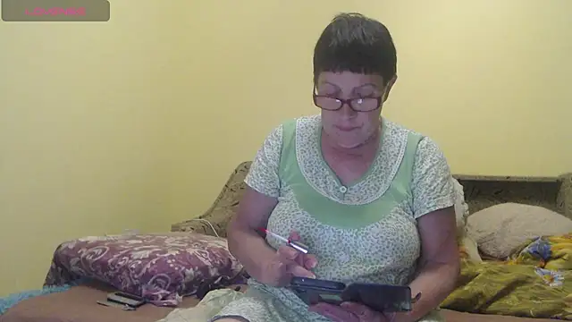 Sandra Carina online show from May 2026 07:52:01 PM