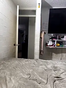 Snapshot of Juam22 chatting on November 2025 02:21:01 AM Juam22 online show from November 2025 02:21:01 AM