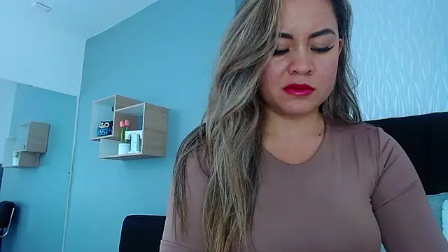 TaylorEvanss online show from February 2025 07:19:02 PM