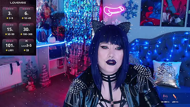 wickedxqueen online show from January 2025 03:45:01 PM