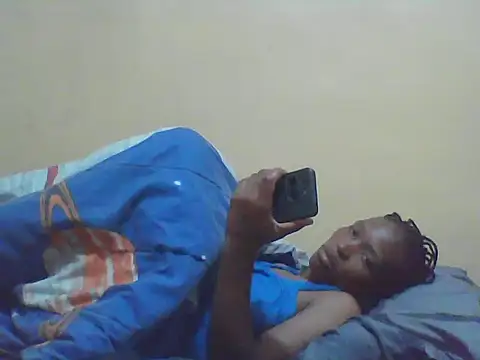 Smillie prety online show from December 2025 05:36:02 AM