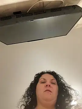 Snapshot of Taisia_W chatting on December 2024 06:02:02 AM Taisia W online show from December 2024 06:02:02 AM