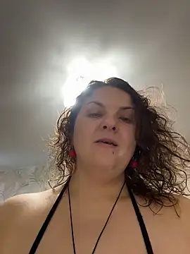 Snapshot of Taisia_W chatting on January 2026 08:06:02 AM Taisia W online show from January 2026 08:06:02 AM