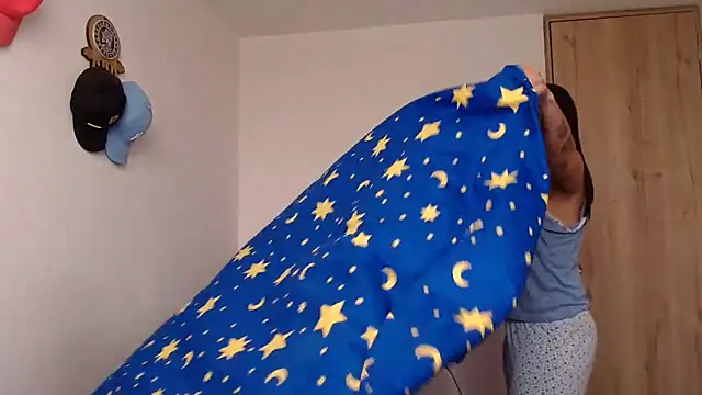 lady hot2xx online show from February 2026 03:41:02 PM