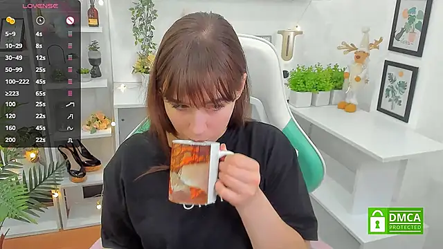  Eliizabeth  online show from March 2025 09:45:01 PM