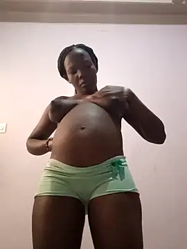 Snapshot of sweet_zara01 chatting on January 2025 10:17:02 AM sweet zara01 online show from January 2025 10:17:02 AM