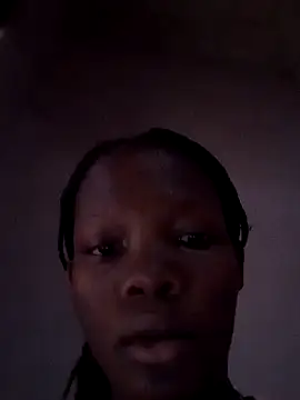 Snapshot of sweet_zara01 chatting on January 2025 04:23:02 AM sweet zara01 online show from January 2025 04:23:02 AM