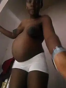 Snapshot of sweet_zara01 chatting on March 2025 02:56:01 PM sweet zara01 online show from March 2025 02:56:01 PM