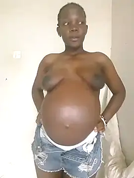 Snapshot of sweet_zara01 chatting on March 2025 07:18:01 AM sweet zara01 online show from March 2025 07:18:01 AM