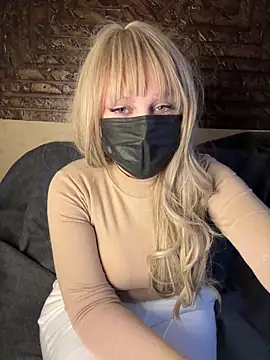 Snapshot of Mayoosh6 chatting on February 2025 02:47:02 PM Mayoosh6 online show from February 2025 02:47:02 PM