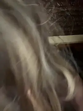 Snapshot of Mayoosh6 chatting on February 2025 04:15:02 PM Mayoosh6 online show from February 2025 04:15:02 PM