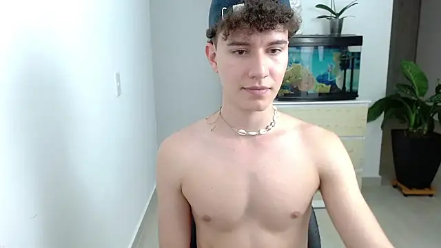 Snapshot of adrian_morelly chatting on February 2025 11:55:02 PM adrian morelly online show from February 2025 11:55:02 PM