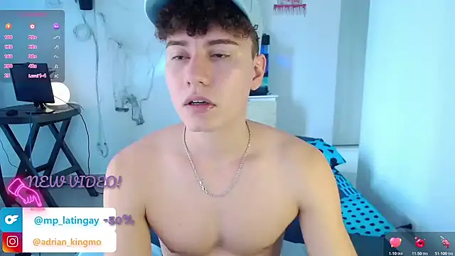 Snapshot of adrian_morelly chatting on October 2025 06:21:01 PM adrian morelly online show from October 2025 06:21:01 PM