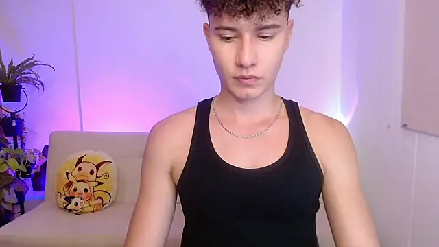 Snapshot of adrian_morelly chatting on December 2025 07:22:01 PM adrian morelly online show from December 2025 07:22:01 PM