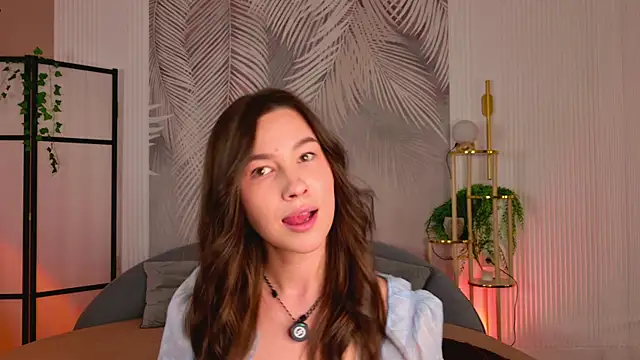 Marie Diaze online show from July 2026 06:14:02 PM