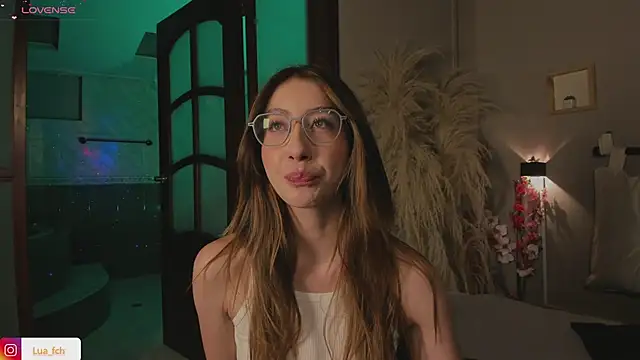 lua ferch   online show from January 2025 04:36:02 PM