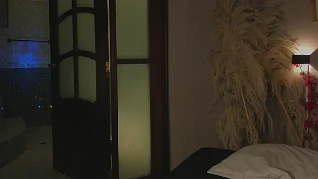 lua ferch   online show from February 2025 12:26:02 PM