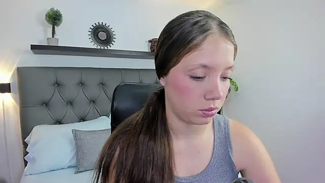 Snapshot of nataly_rodri chatting on September 2025 06:33:01 PM nataly rodri online show from September 2025 06:33:01 PM