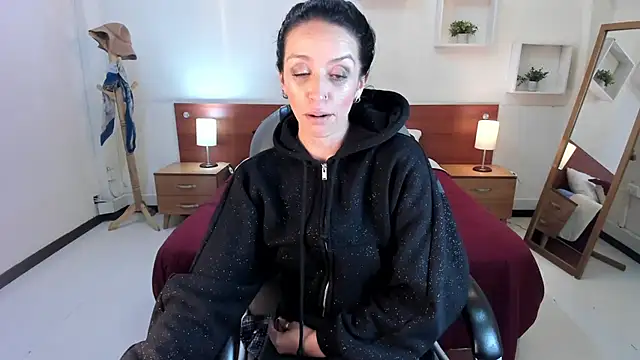 Snapshot of Kristen_Garner chatting on February 2025 06:33:01 AM Kristen Garner online show from February 2025 06:33:01 AM