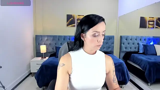 Snapshot of Kristen_Garner chatting on March 2025 08:00:01 PM Kristen Garner online show from March 2025 08:00:01 PM