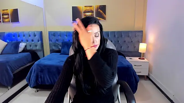 Snapshot of Kristen_Garner chatting on March 2025 12:00:02 AM Kristen Garner online show from March 2025 12:00:02 AM