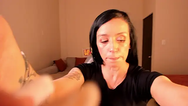 Kristen Garner online show from March 2026 08:30:02 PM