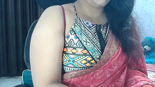 Snapshot of Maria_55 chatting on November 2025 05:43:01 AM Maria 55 online show from November 2025 05:43:01 AM