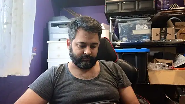 Sakhtlaundaz online show from November 2025 02:51:01 PM