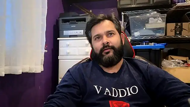 Sakhtlaundaz online show from December 2025 09:23:02 PM