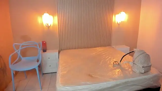 EmilyEvans7 online show from September 2025 03:38:02 PM