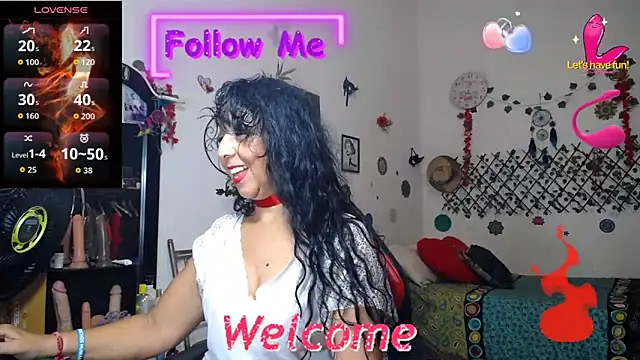 Snapshot of YourWhoreXX chatting on September 2025 02:18:02 PM YourWhoreXX online show from September 2025 02:18:02 PM