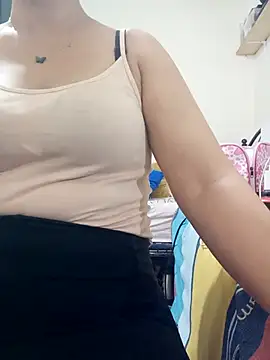 lolo890 online show from October 2025 01:35:02 PM