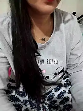 lolo890 online show from January 2026 10:52:01 PM