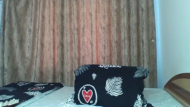 Snapshot of PussyEvely chatting on September 2025 06:26:01 AM PussyEvely online show from September 2025 06:26:01 AM