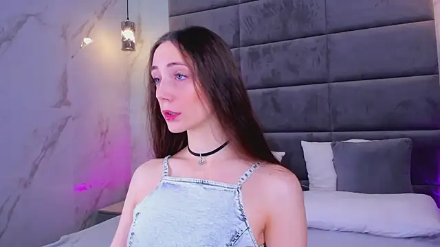 Snapshot of Lexi_Split chatting on January 2026 01:40:01 AM Lexi Split online show from January 2026 01:40:01 AM