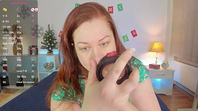 CutieGinger online show from December 2024 07:22:01 PM