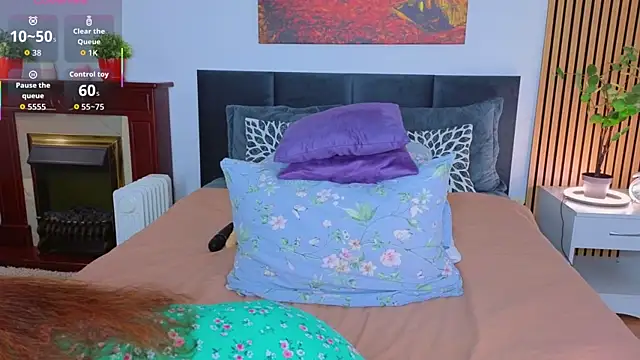 CutieGinger online show from December 2025 02:02:02 PM