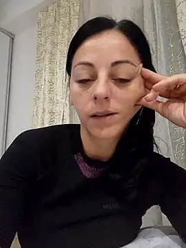 Snapshot of bruneta_sexy23 chatting on November 2025 04:56:01 AM bruneta sexy23 online show from November 2025 04:56:01 AM