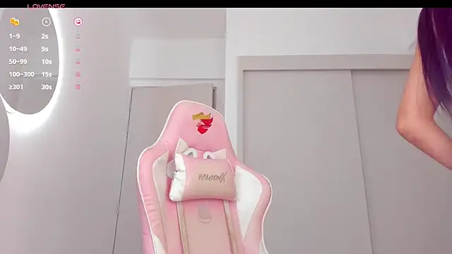 mia yourmommy online show from December 2024 12:41:02 AM