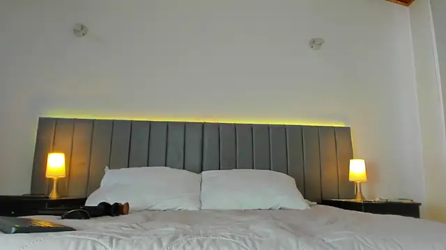 Snapshot of adriana71 chatting on March 2025 09:10:02 PM adriana71 online show from March 2025 09:10:02 PM