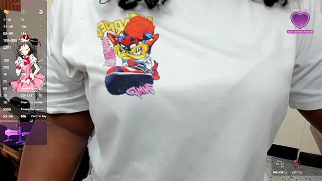 Snapshot of Cristale69 chatting on December 2024 01:25:01 PM Cristale69 online show from December 2024 01:25:01 PM