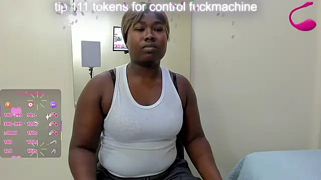 Snapshot of Cristale69 chatting on September 2025 03:30:02 AM Cristale69 online show from September 2025 03:30:02 AM