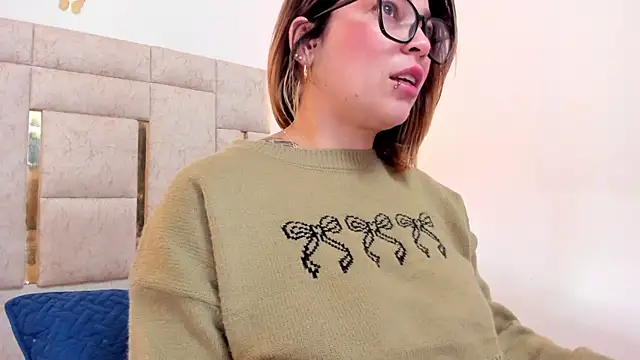 PauletteJ online show from January 2025 02:51:02 PM