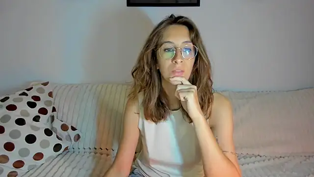 DesireMore90 online show from June 2026 08:08:01 PM