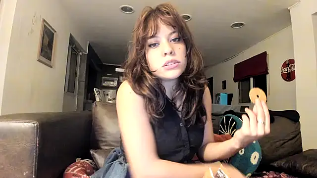 Snapshot of ginakatana chatting on February 2025 05:47:01 AM ginakatana online show from February 2025 05:47:01 AM