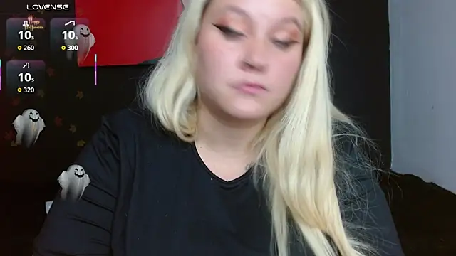 Snapshot of miley_jensen chatting on October 2025 10:10:02 PM miley jensen online show from October 2025 10:10:02 PM