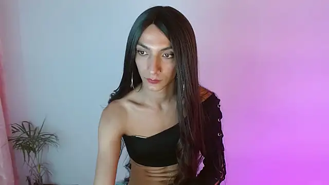 Snapshot of Katty_fox69 chatting on November 2025 06:02:01 AM Katty fox69 online show from November 2025 06:02:01 AM