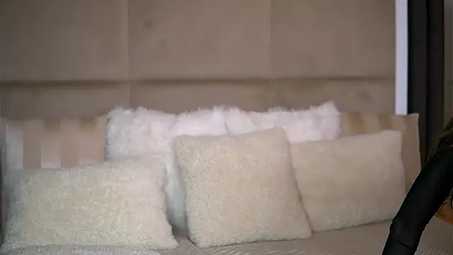 AnaisBellas online show from January 2025 09:28:02 PM